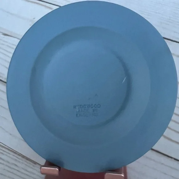Wedgewood Vintage Blue Jasperware Round Joseph Hewes MA State Seals Series - Picture 3 of 6